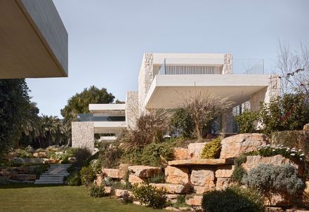 House Jacaranda