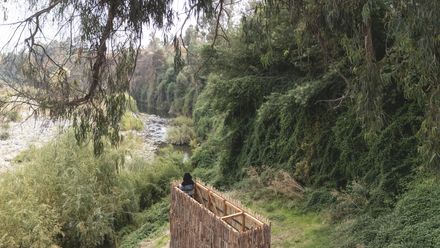 Hito Entrelazos Watchtower