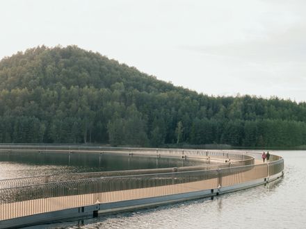 Cycling Between Terrils