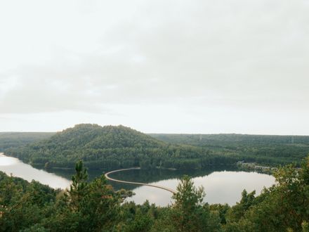 Cycling Between Terrils