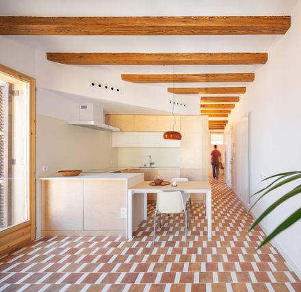 House Renovation In Gracia