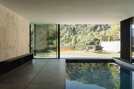 Villa W