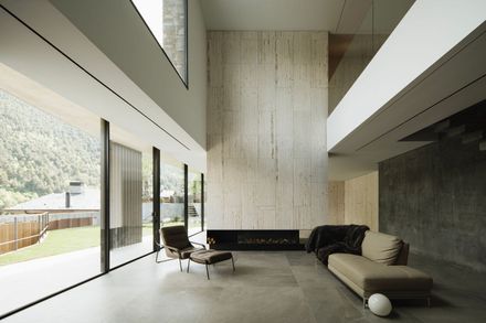 Villa W