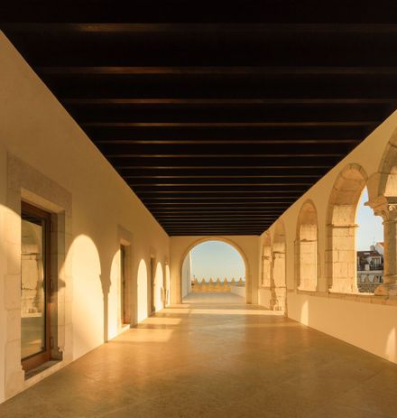Restoration And Enhancement Of The Patriarchal Cathedral Of Lisbon, Installation Of The Archaeological Center, And Restoration Of The Upper And Lower Cloisters