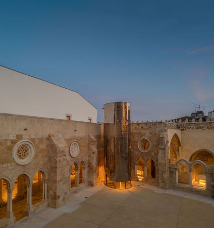 Restoration And Enhancement Of The Patriarchal Cathedral Of Lisbon, Installation Of The Archaeological Center, And Restoration Of The Upper And Lower Cloisters
