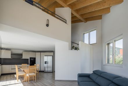 Swisshouse XL