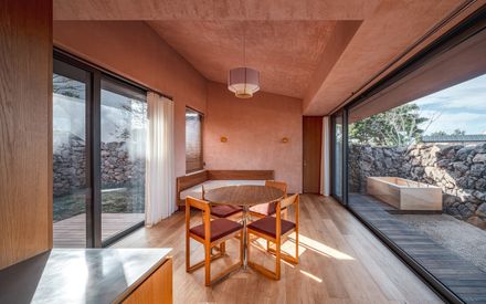 Stone Wall Stay House