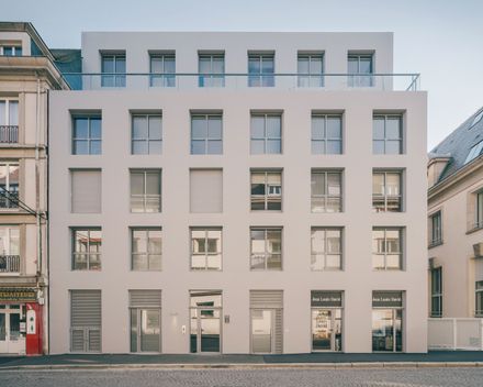 19 Collective Housing Units