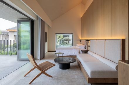 Jiangnan House Yangzhou Guangling