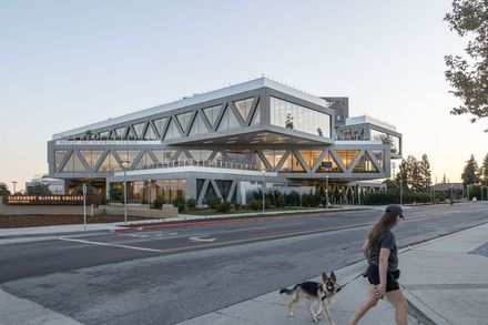 Claremont McKenna College Robert Day Sciences Center