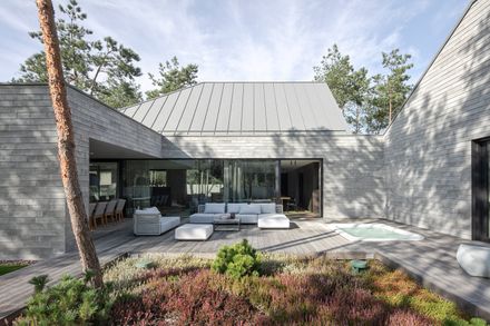 Multi-Unit House