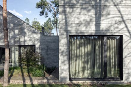 Multi-Unit House