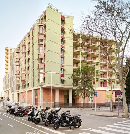 Illa Glòries Social Housing