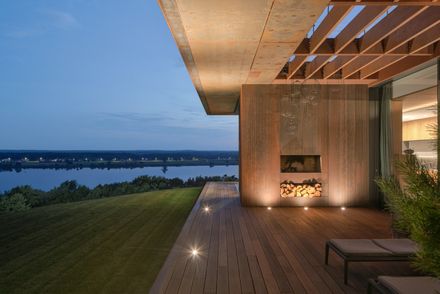 House In The Slope