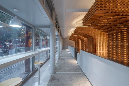 Intervention Of The Yulin Courtyard House
