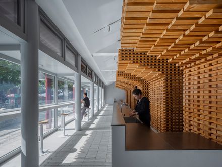 Intervention Of The Yulin Courtyard House