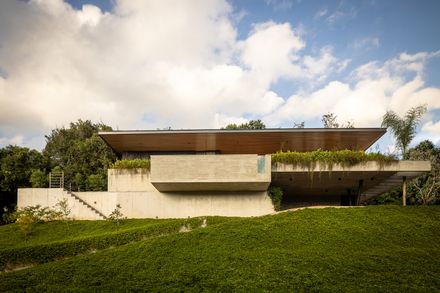 House 258