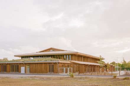 Elisabeth And Robert Badinter Elementary School