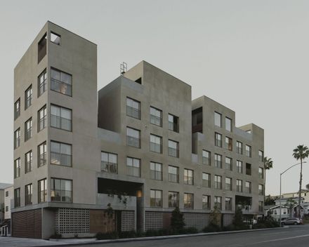 Fora Collective Housing