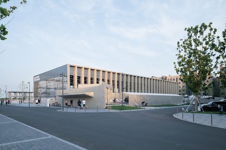 Aranya North Shore Community Sports Center