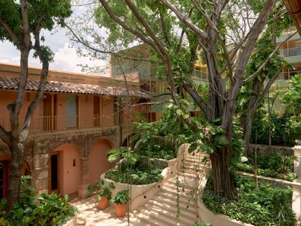 Kimpton Las Mercedes Hotel