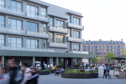Youyi Bay Community, Mi Casa Su Casa Club Hotel, and Juanzong Apartment