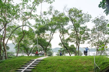 Five-Finger Pavilion
