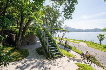 Five-Finger Pavilion