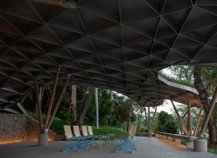 Five-Finger Pavilion