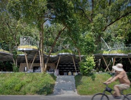 Five-Finger Pavilion
