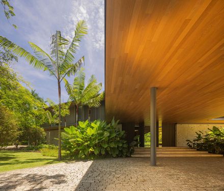 Art Residence