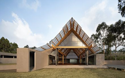 Loka Meru - Salatiga