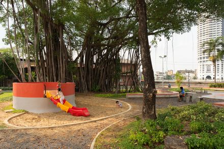 Suan San Pocket Park