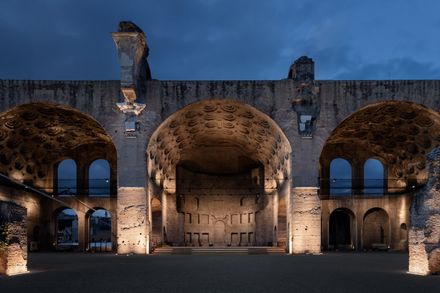 Basilica Di Massenzio Exhibition Pathway