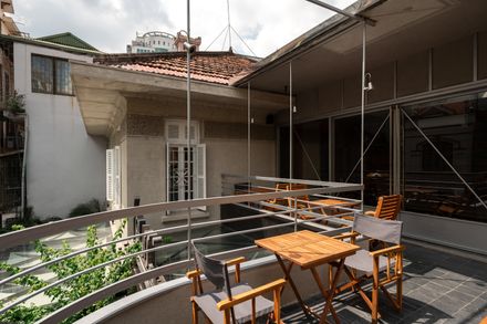 Fours Bakery Signature