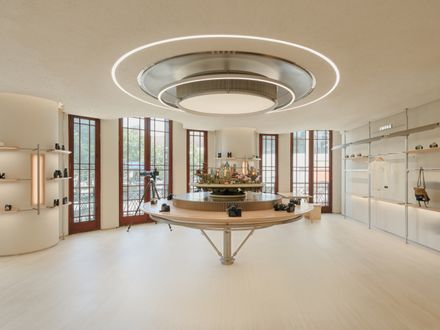 Nikon Shanghai Flagship Store 2.0