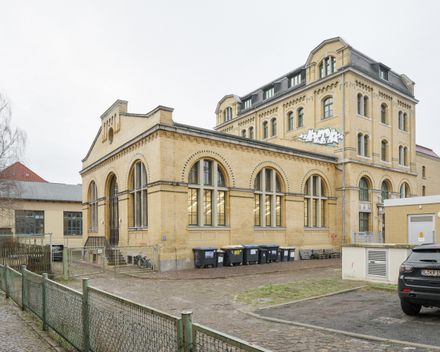 Machinery Hall Renovation Into Workshop And Office Space