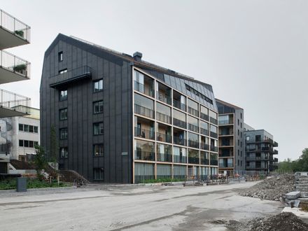 Brofästet Apartment Building