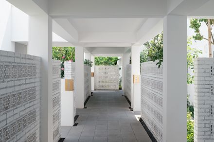 YongLi Red Tile Plaza