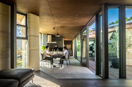 Lib Earth House Model B