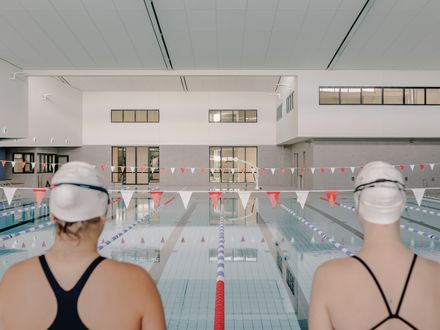 Coonawarra Willam Aquatic Centre - Ivanhoe Grammar School