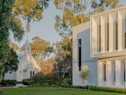 Coonawarra Willam Aquatic Centre - Ivanhoe Grammar School