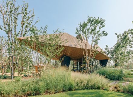 LuxeIsland Restaurant