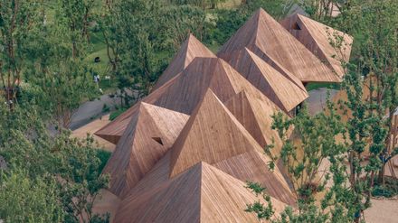 LuxeIsland Restaurant