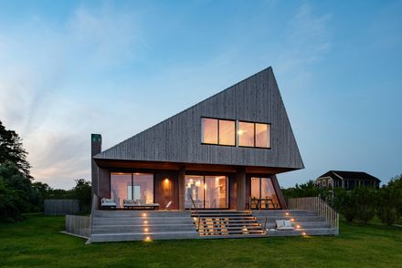 Mohegan Trail Residence