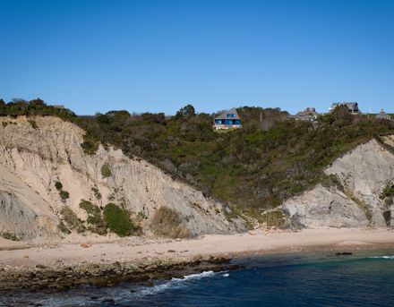 Mohegan Trail Residence