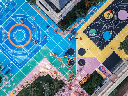 Flying Chess Kindergarten