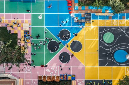 Flying Chess Kindergarten