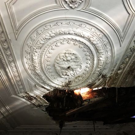 Montisnava Residential Building