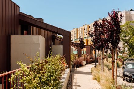 Montisnava Residential Building